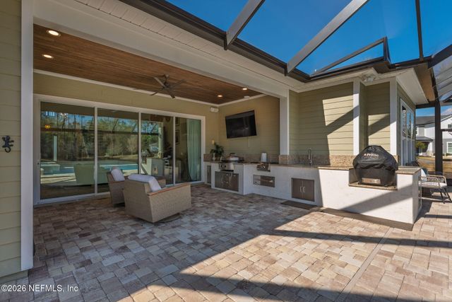 27 HONEY BLOSSOM Road, St. Johns, FL 32259