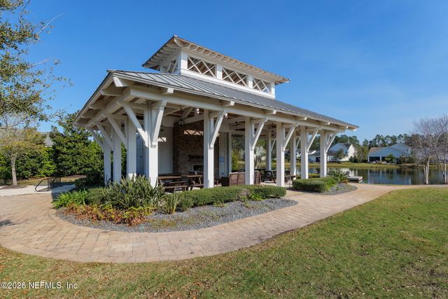 27 HONEY BLOSSOM Road, St. Johns, FL 32259