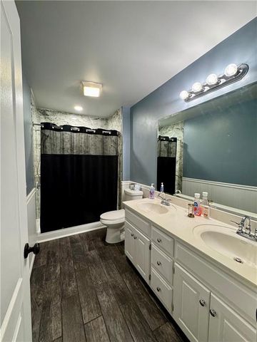 1207 N 1st Street E, Louisburg, KS 66053