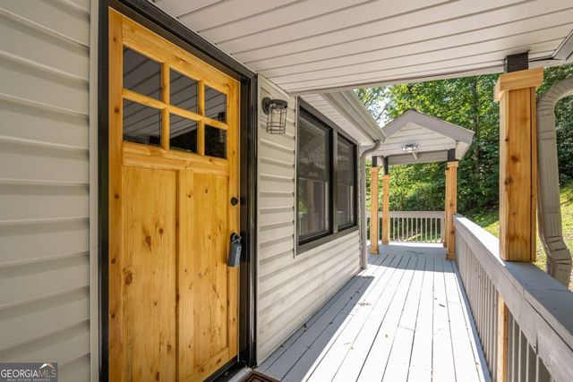 225 Cherokee Circle, Ellijay, GA 30536