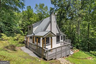 225 Cherokee Circle, Ellijay, GA 30536