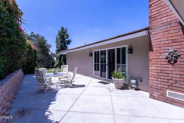 555 Paulette Place, La Canada Flintridge, CA 91011