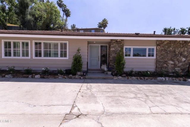 555 Paulette Place, La Canada Flintridge, CA 91011