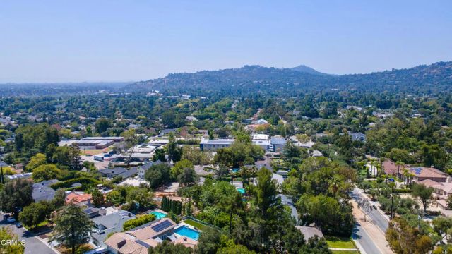 555 Paulette Place, La Canada Flintridge, CA 91011