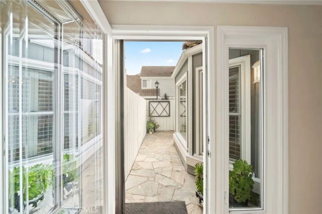 3889 Aruba, Huntington Beach, CA 92649