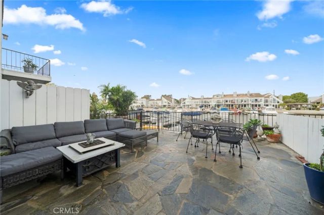 3889 Aruba, Huntington Beach, CA 92649