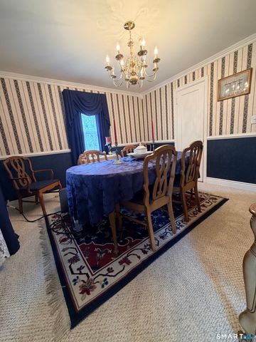 69 Sunnyside Court, Milford, CT 06460