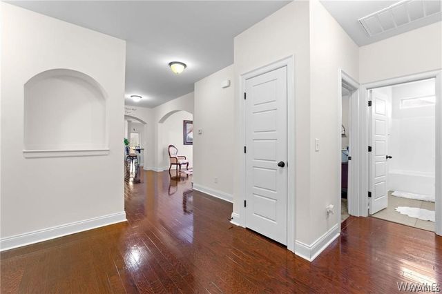 11774 Meadowlawn, Moundville, AL 35474