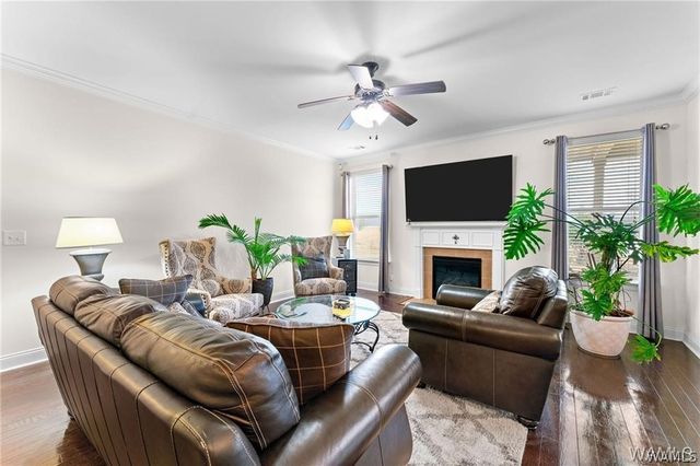 11774 Meadowlawn, Moundville, AL 35474