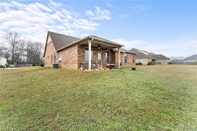 11774 Meadowlawn, Moundville, AL 35474
