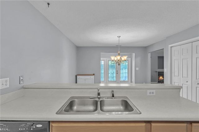 202 Westgate CIR, Williamsburg, VA 23185
