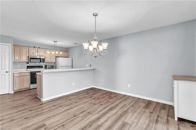 202 Westgate CIR, Williamsburg, VA 23185