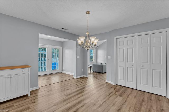 202 Westgate CIR, Williamsburg, VA 23185