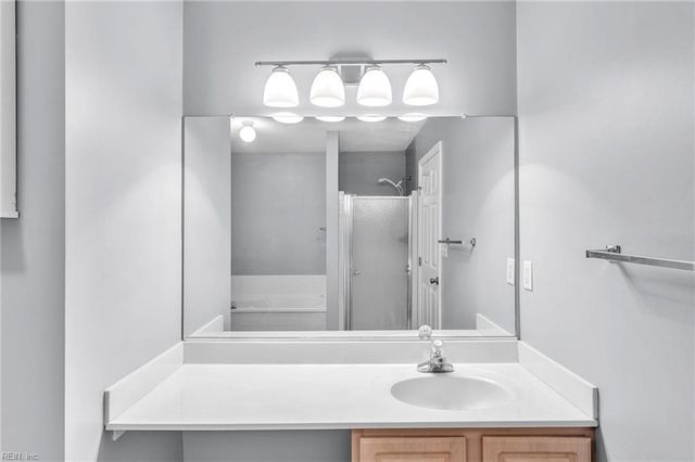 202 Westgate CIR, Williamsburg, VA 23185
