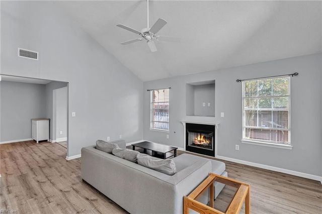 202 Westgate CIR, Williamsburg, VA 23185