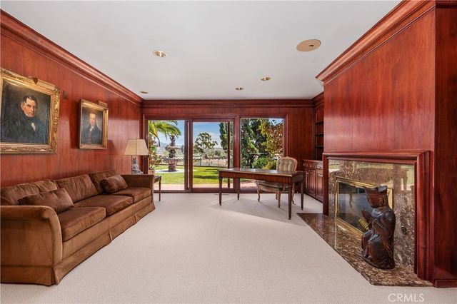 2086 Playa Road, Carlsbad, CA 92009