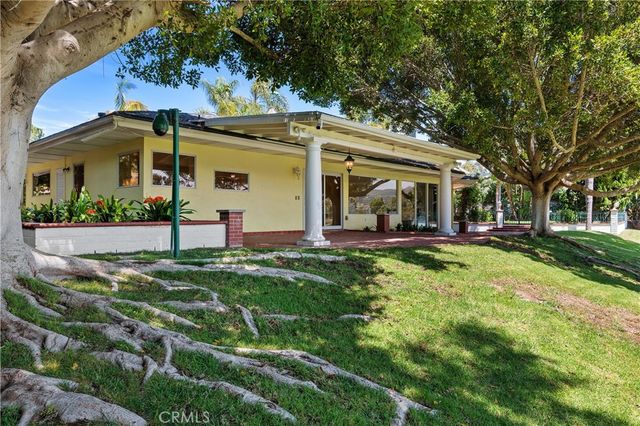 2086 Playa Road, Carlsbad, CA 92009