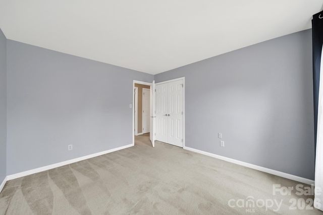 5709 Mallard Grove Road, Charlotte, NC 28269