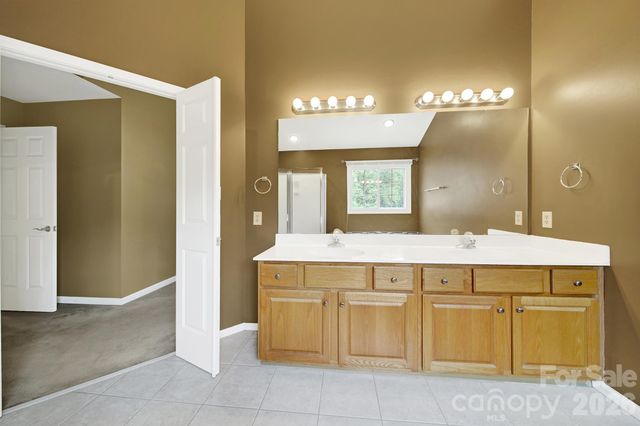 5709 Mallard Grove Road, Charlotte, NC 28269