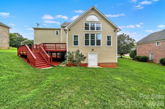 5709 Mallard Grove Road, Charlotte, NC 28269