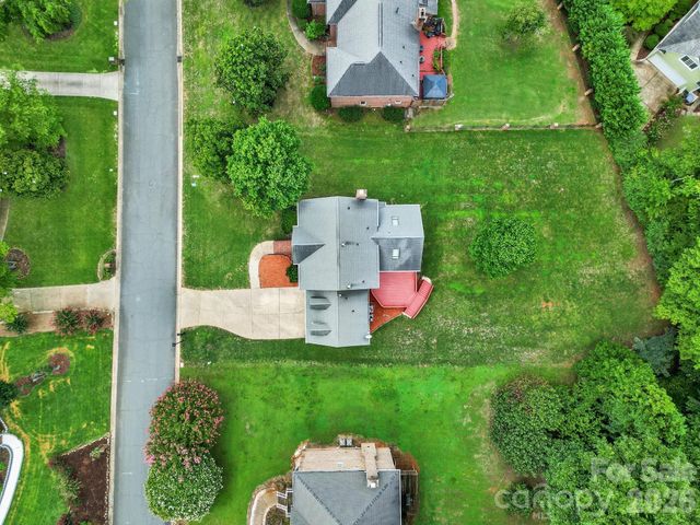 5709 Mallard Grove Road, Charlotte, NC 28269