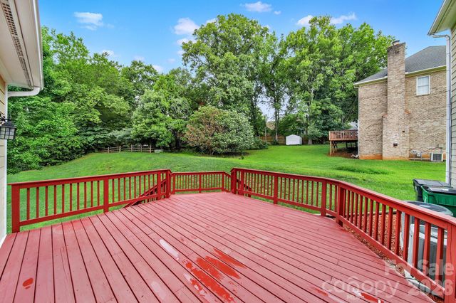 5709 Mallard Grove Road, Charlotte, NC 28269