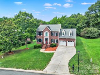 5709 Mallard Grove Road, Charlotte, NC 28269