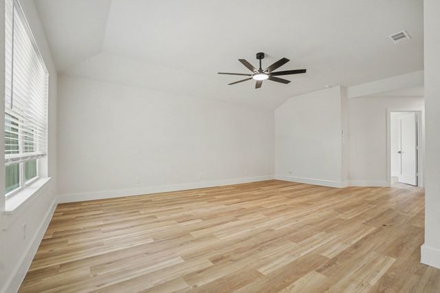 603 River Run Drive, Glenn Heights, TX 75154