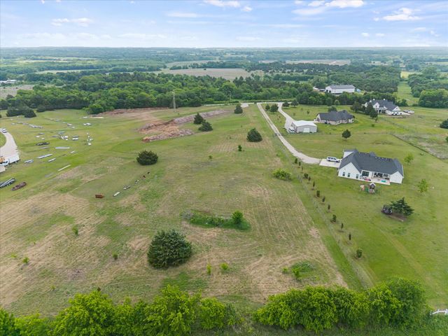 1259 Willy Vester Road, Van Alstyne, TX 75495