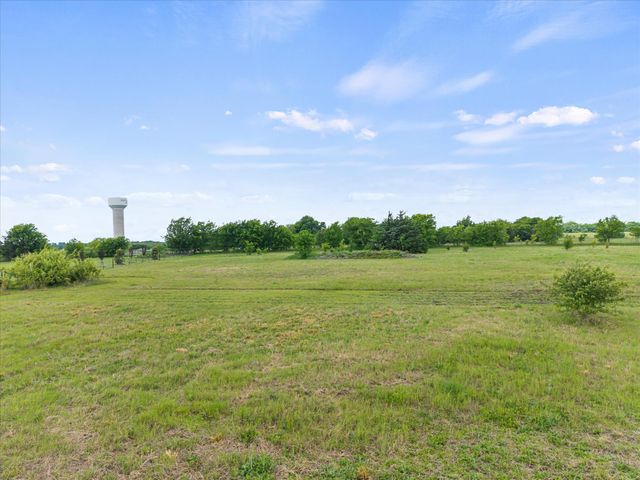 1259 Willy Vester Road, Van Alstyne, TX 75495