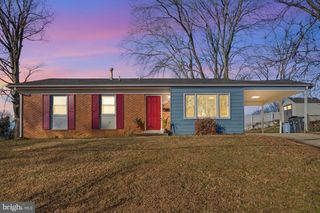 8111 CAREY BRANCH DR, Fort Washington, MD 20744