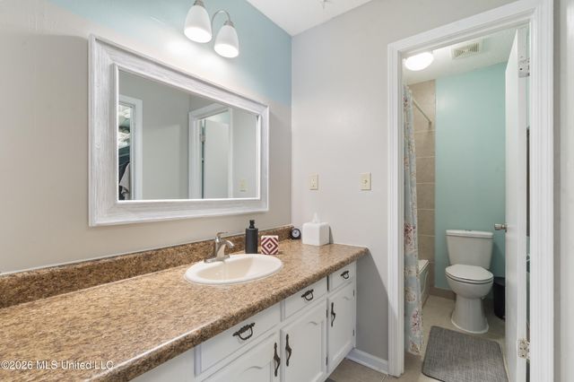 1880 Custer Drive, Southaven, MS 38671