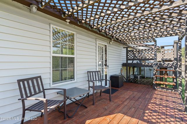 1880 Custer Drive, Southaven, MS 38671