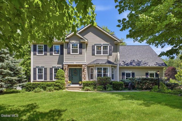 2 Sheffield Road, Wilton, NY 12831