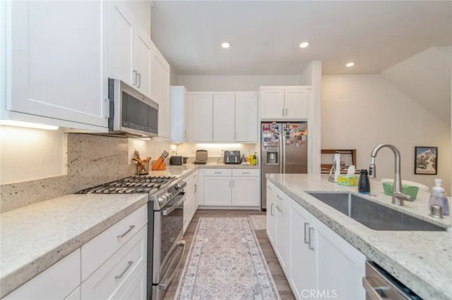 233 Sash, Irvine, CA 92618