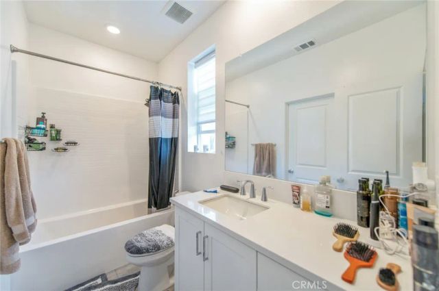 233 Sash, Irvine, CA 92618
