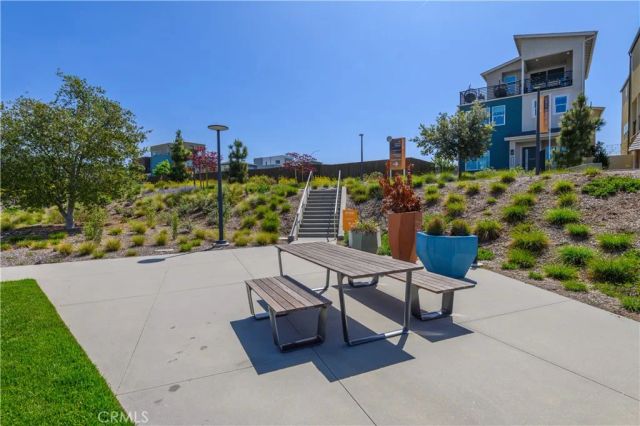 233 Sash, Irvine, CA 92618