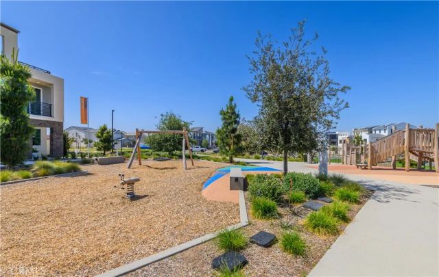 233 Sash, Irvine, CA 92618