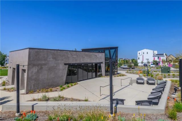 233 Sash, Irvine, CA 92618
