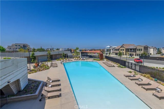 233 Sash, Irvine, CA 92618