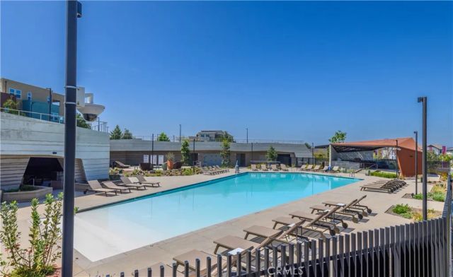 233 Sash, Irvine, CA 92618