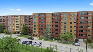 200 Park Avenue 527, Calumet City, IL 60409