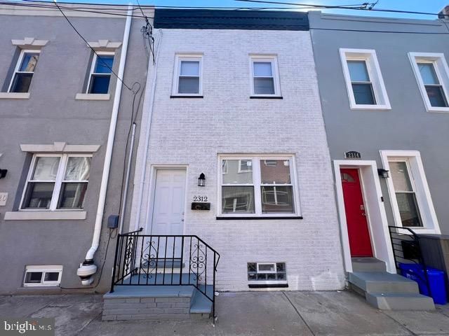 2312 GREENWICH ST, Philadelphia, PA 19146