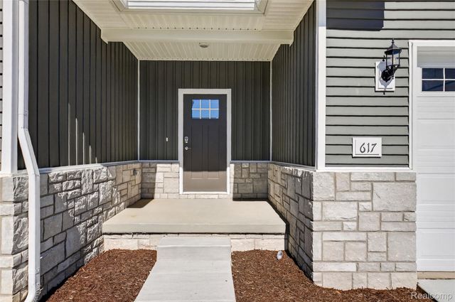 617 ROUND ROCK Drive, Marion Township, MI 48843