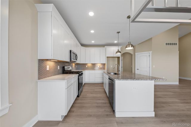 617 ROUND ROCK Drive, Marion Township, MI 48843