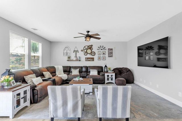 5282 Bella Vista St, Santee, CA 92071