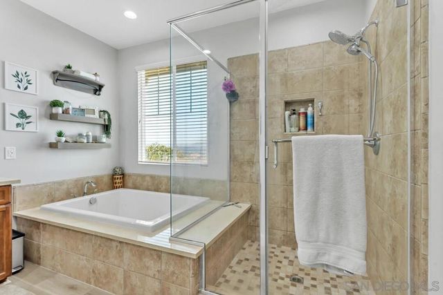 5282 Bella Vista St, Santee, CA 92071