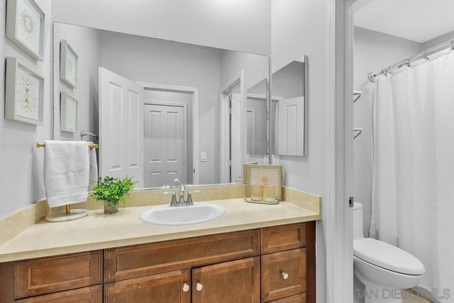 5282 Bella Vista St, Santee, CA 92071