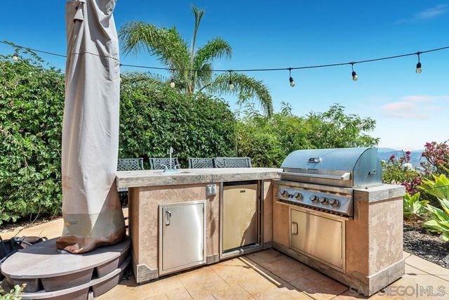 5282 Bella Vista St, Santee, CA 92071