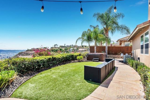 5282 Bella Vista St, Santee, CA 92071
